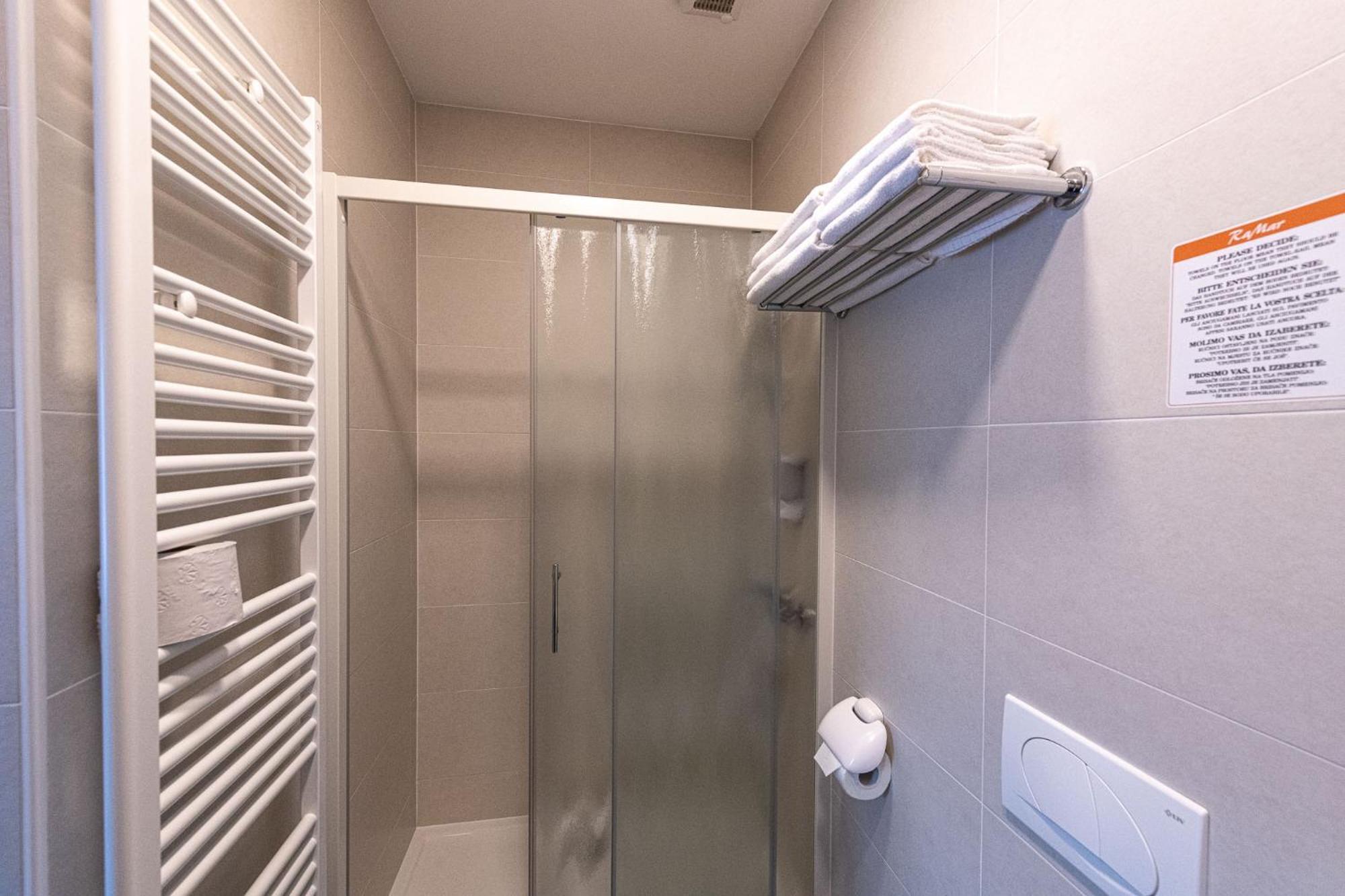 Apartmaji In Sobe Ramar Straza Экстерьер фото