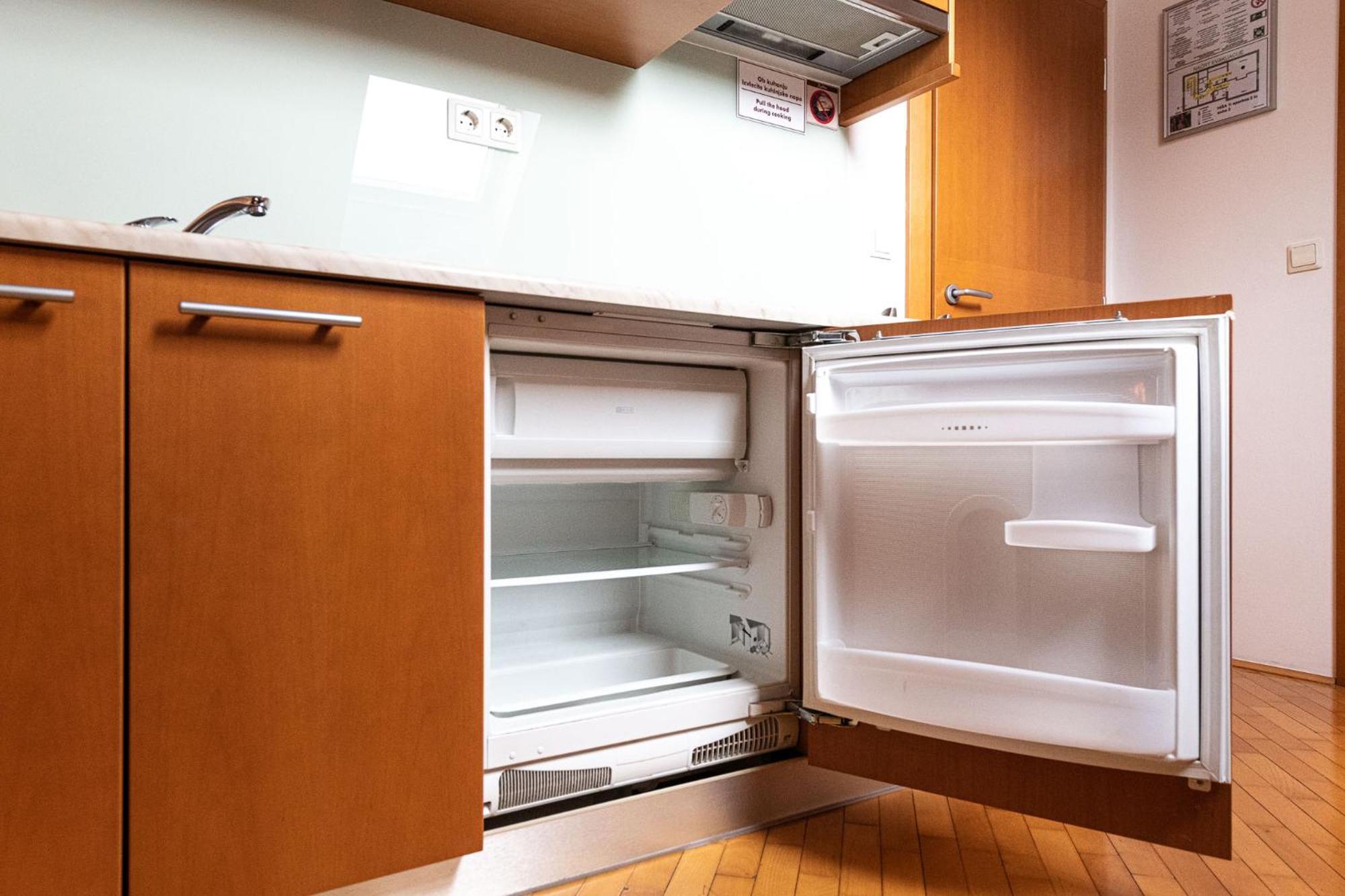 Apartmaji In Sobe Ramar Straza Экстерьер фото