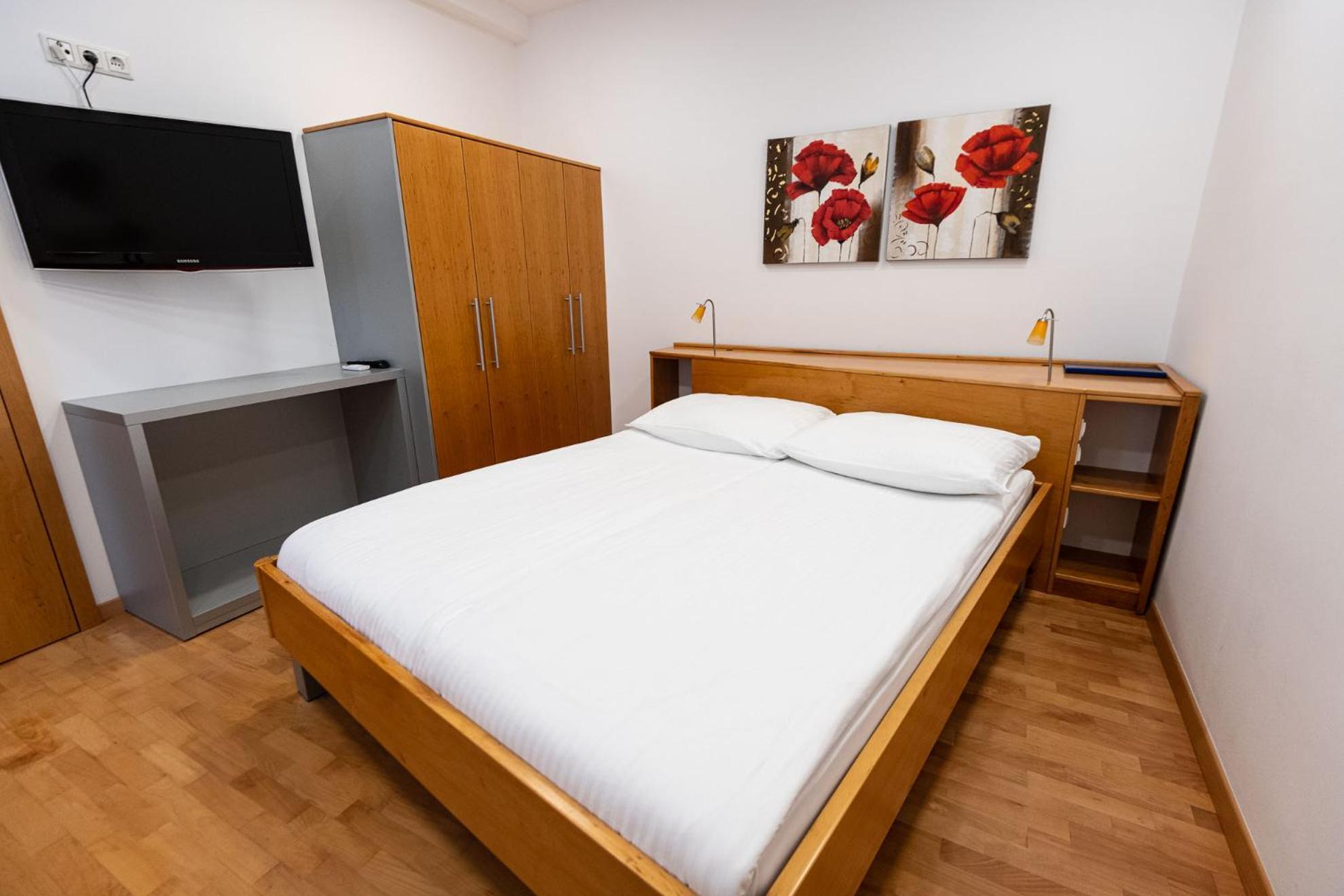 Apartmaji In Sobe Ramar Straza Экстерьер фото