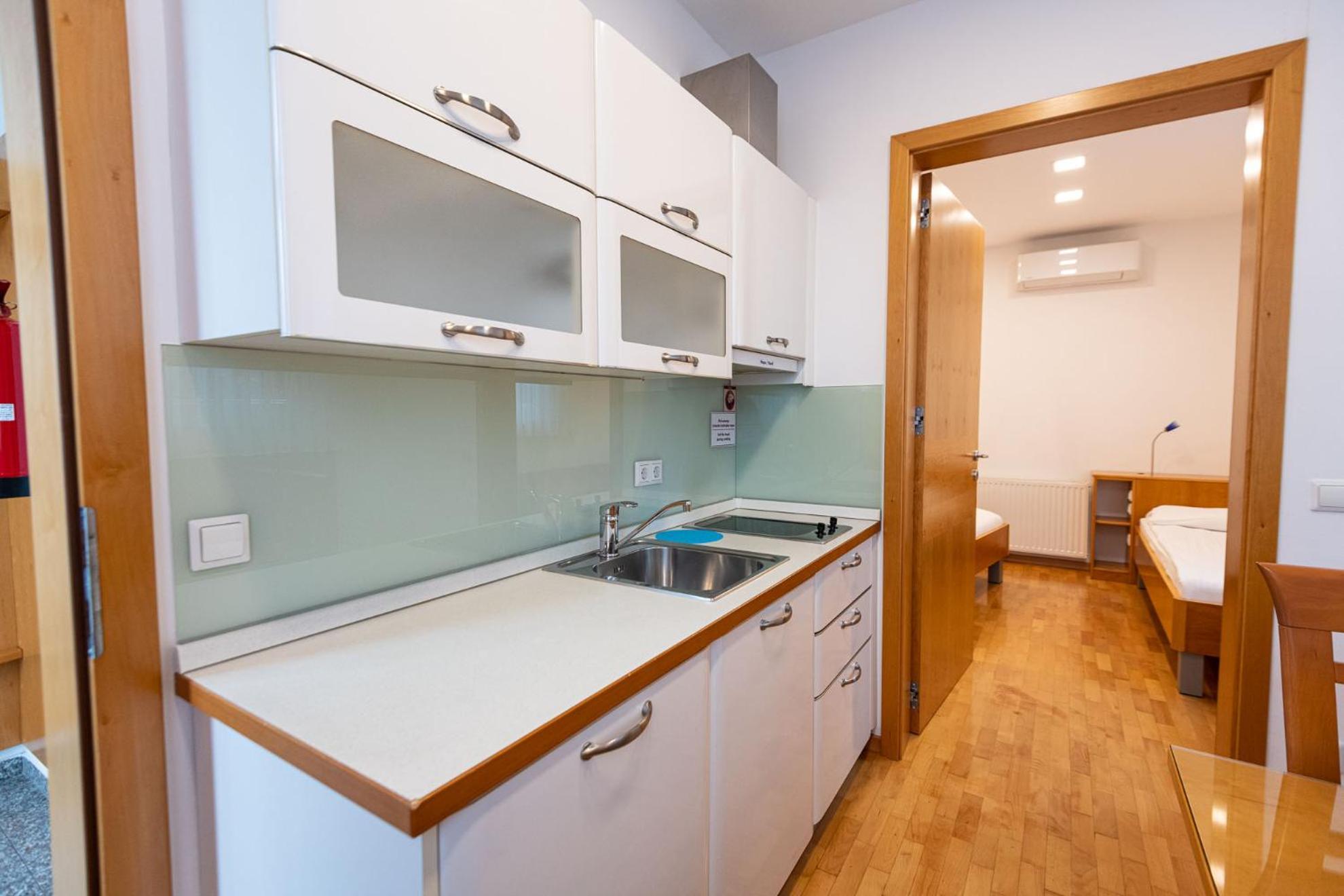Apartmaji In Sobe Ramar Straza Экстерьер фото